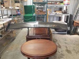 lot 119 image: Universal Carbon fiber spoiler