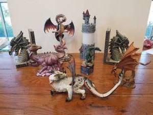 lot 166 image: Dragon lot