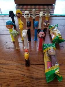 lot 168 image: Pez dispenser collection