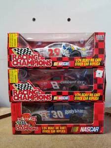 lot 205 image: Nascar 124 diecast car collectibles