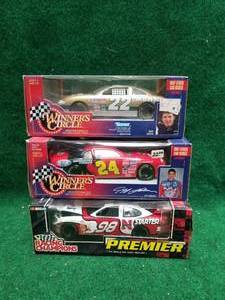 lot 221 image: Nascar 124 diecast car collectibles