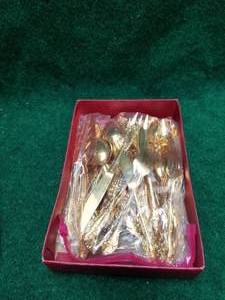 lot 316 image: Gold plated eating utensils