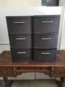 lot 310 image: Brown stackable Sterilite bins