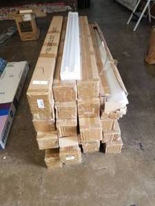 lot 1 image: T8 LED Tube 4ft lights