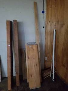 lot 62 image: Wood shelfs