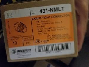 lot 137 image: Wall plates and Liquid tight connectors