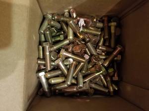 lot 147 image: hardware - bolts