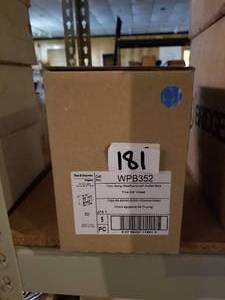 lot 181 image: 2 gang weatherproof outlet box