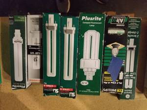 lot 212 image: Replacement bulbs