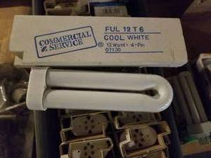 lot 215 image: Replacement bulbs
