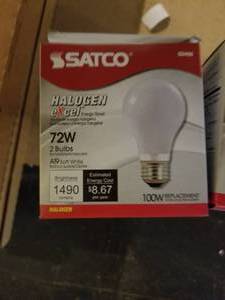 lot 219 image: Replacement bulbs