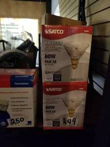 lot 249 image: Replacement bulbs