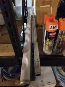 lot 259 image: Replacement bulbs