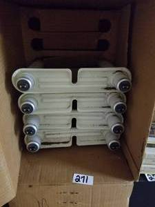 lot 271 image: Replacement bulbs