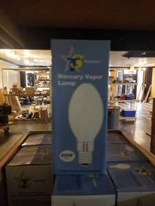 lot 274 image: Replacement bulbs 400w Mercury lamps