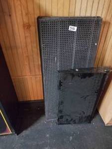 lot 312 image: metal rackingshelving