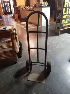 lot 318 image: 2 wheeled dolly