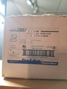 lot 322 image: Electrical Supplies