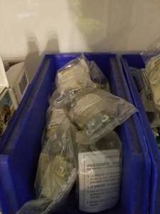 lot 328 image: bin of outlets
