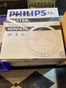 lot 374 image: Philips Circular replacement bulbs