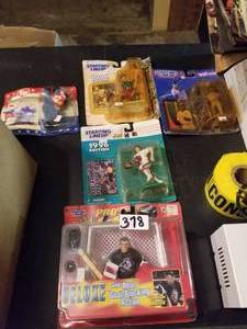 lot 378 image: Starting Lineup action figures