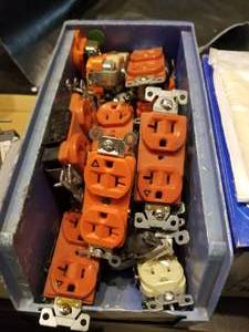 lot 382 image: Outlets