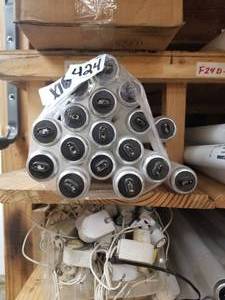 lot 424 image: T12 replacement bulbs 18 inch