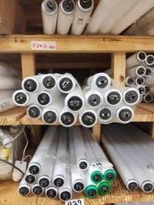 lot 425 image: T12 replacement bulbs 24 inch