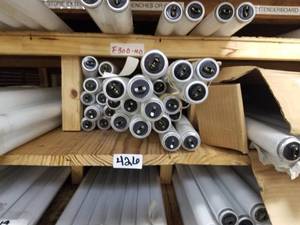 lot 426 image: T12 replacement bulbs 30 inch