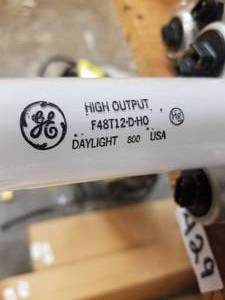 lot 429 image: T12 replacement bulbs 4 foot