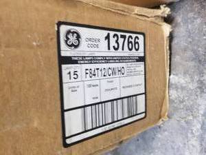 lot 439 image: T12 replacement bulbs 84 inch