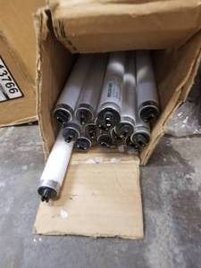 lot 440 image: Replacement bulbs