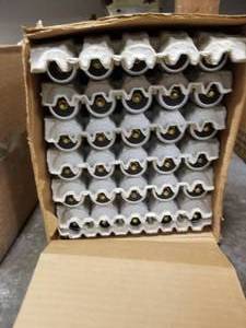 lot 443 image: Replacement bulbs