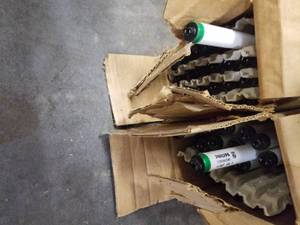 lot 444 image: T8 replacement bulbs 4 foot