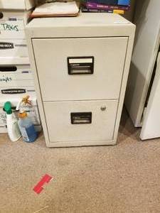 lot 460 image: Sentry fire file cabinet