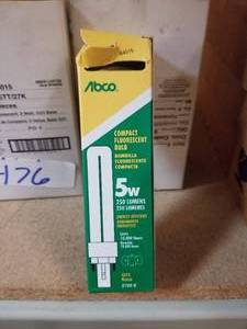 lot 476 image: Replacement bulbs