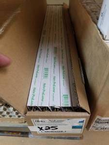 lot 478 image: Replacement bulbs