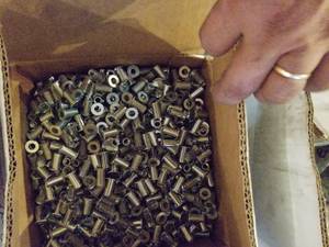 lot 527 image: hardware - bolts and nuts