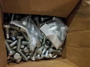 lot 534 image: hardware - bolts