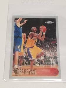 lot 19 image: Kobe Bryant Topps Chrome basketball card #138