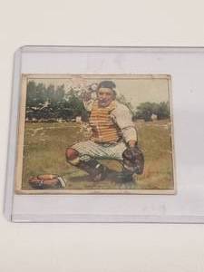 lot 44 image: Yogi Berra 1950 Bowman baseball card - Authenticity unknown