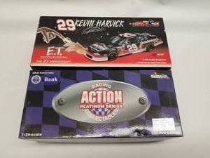 lot 30 image: Darrell Waltrip #17 and Kevin Harvick #29 action diecast race cars 124