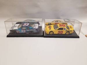 lot 43 image: Joe Nemechek #33 and Michael Waltrip #3o diecast race cars 124