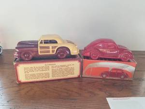 lot 16 image: Avon car themed after shavecologne 48 Chrysler and Red volkswagen with boxes