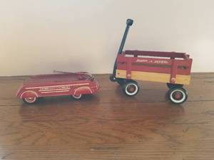 lot 142 image: Hallmark Kiddie wagons - metal Aero Flite and wooden Radio Flyer