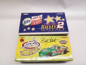 lot 167 image: Rusty Wallace #2 and Bobby Labonte #18 Action diecast racecars 124
