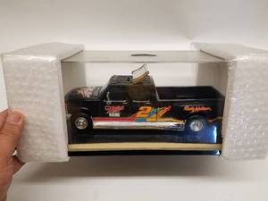 lot 202 image: Rusty Wallace Miller Dually truck diecast 124