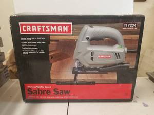 lot 124 image: Craftsman Sabre Saw in box appears to have never been used
