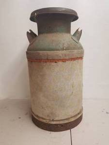 lot 145 image: Vintage metal milk can 25 inches tall