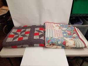 lot 257 image: Quilts believed to be full size